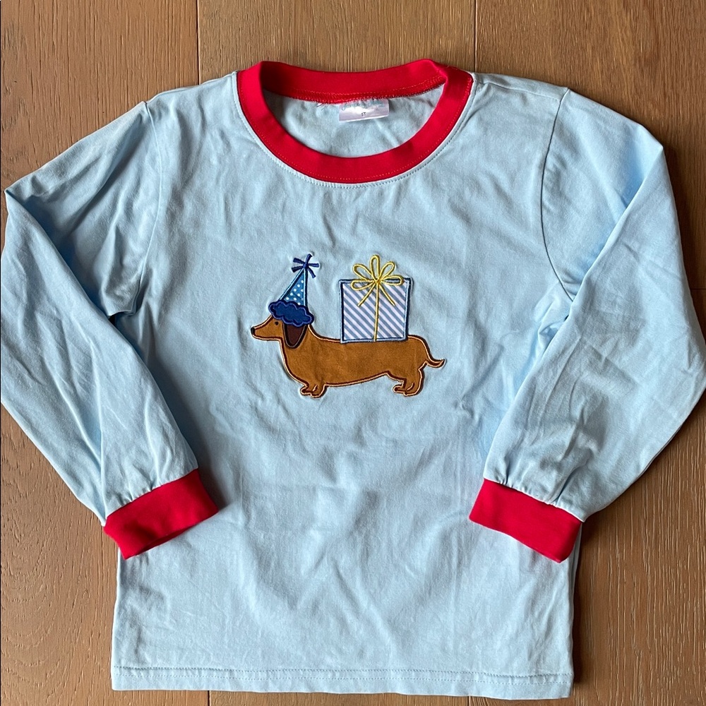 Dachshund birthday party outfit, lounge set, Size 5T - Picture 3 of 4